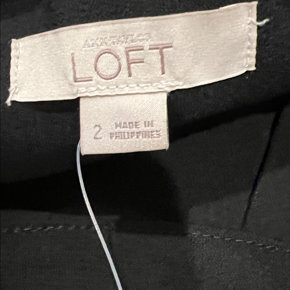 Loft front pleated dress shorts - Picture 5 of 6
